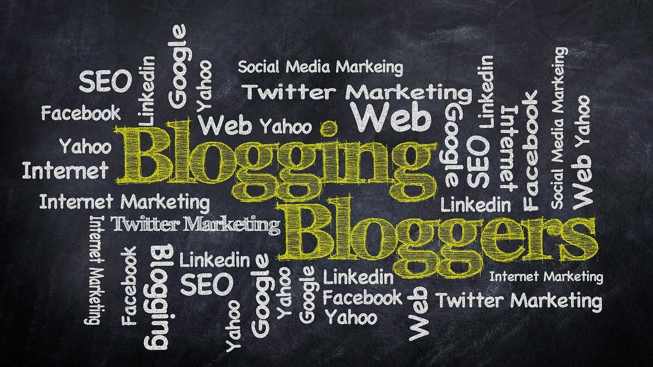 blogging, blog, social media-428955.jpg